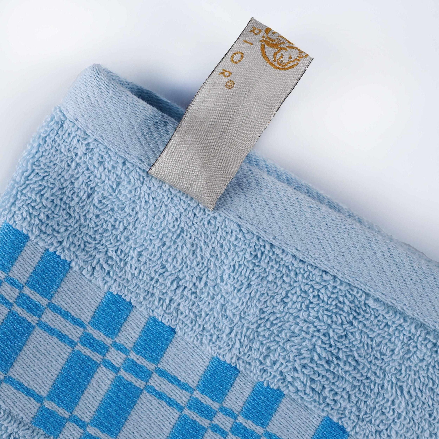  Superior Larissa Cotton 8-Piece Assorted Towel Set with Geometric Embroidered Jacquard Border - Light Blue
