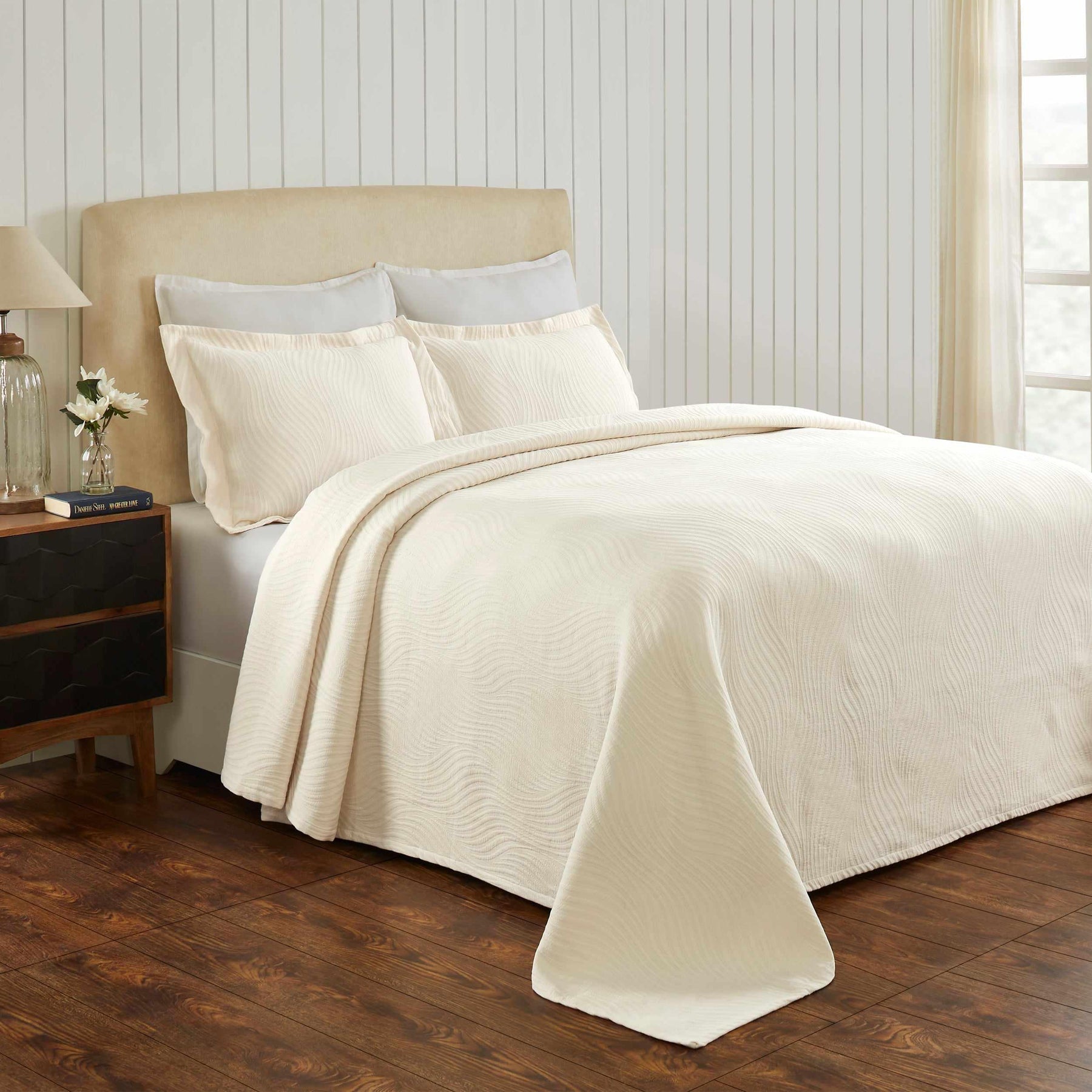 Cascade Cotton Jacquard Matelasse 3-Piece Bedspread Set - Ivory