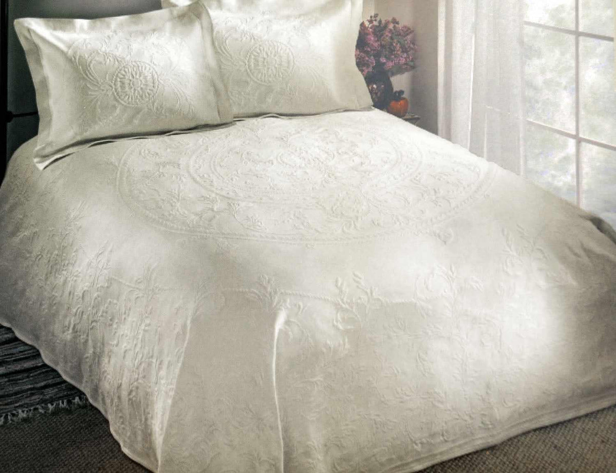 Oslo Egyptian Cotton Jacquard Premium Matelasse Bedspread - Linen