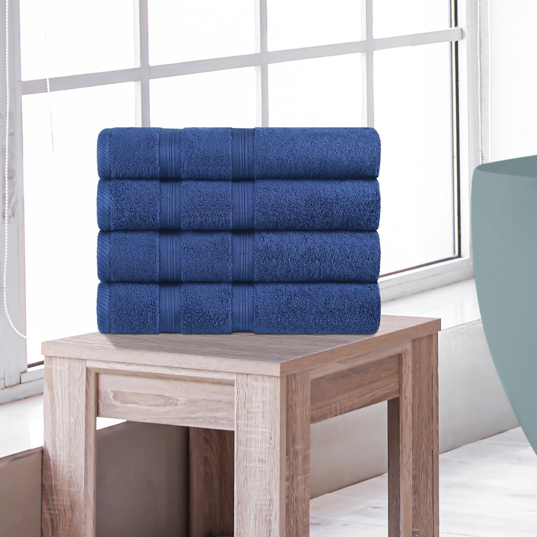 Superior Smart Dry Zero Twist Cotton 4-Piece Bath Towel Set - Navy Blue