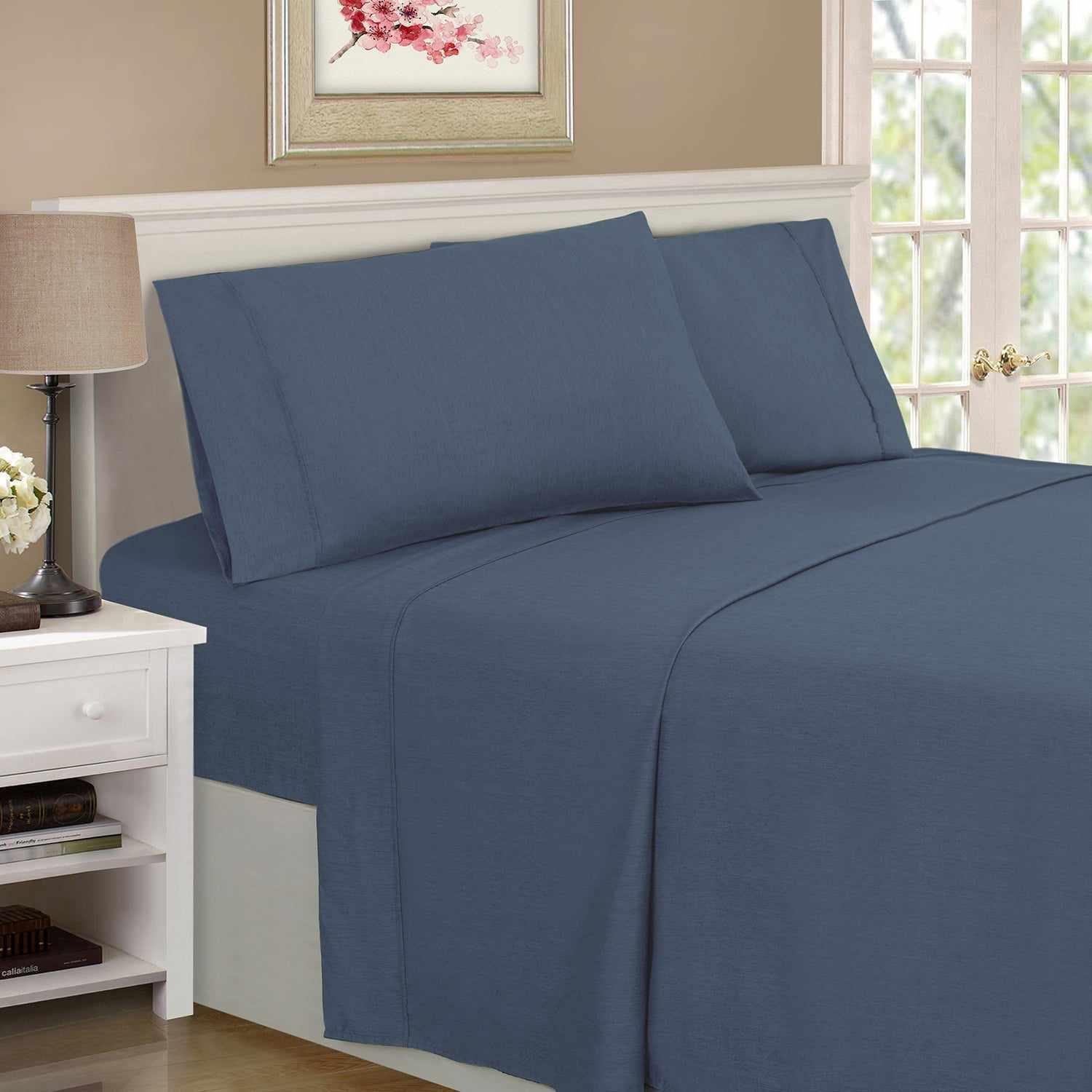 Superior Solid Rayon From Bamboo and Microfiber Blend Sheet Set - Navy Blue