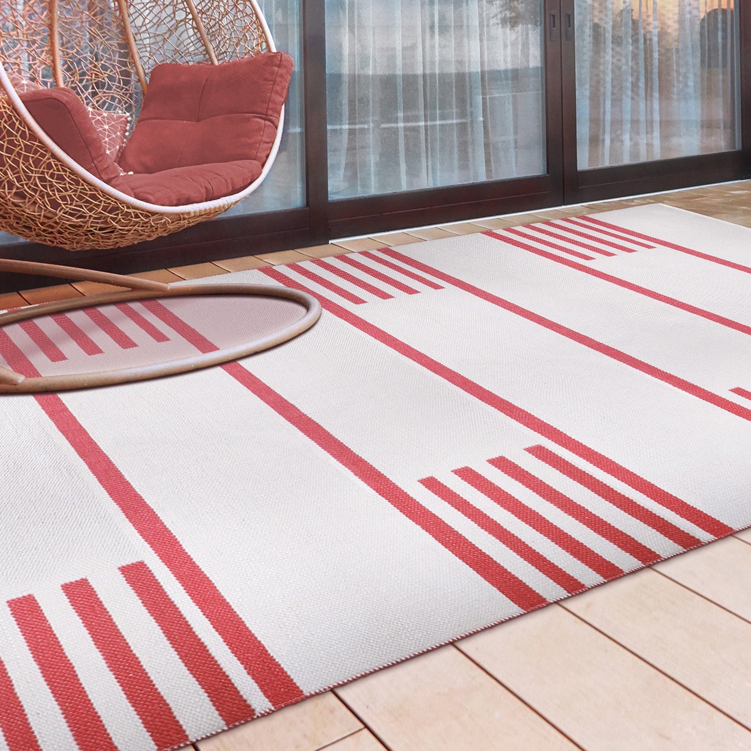 Superior Modern Line Pattern Indoor/ Outdoor Area Rug - Ivory /Red