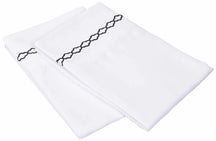  Embroidered Moroccan Trellis Wrinkle Resistant 2-Piece Pillowcase Set - White/Black
