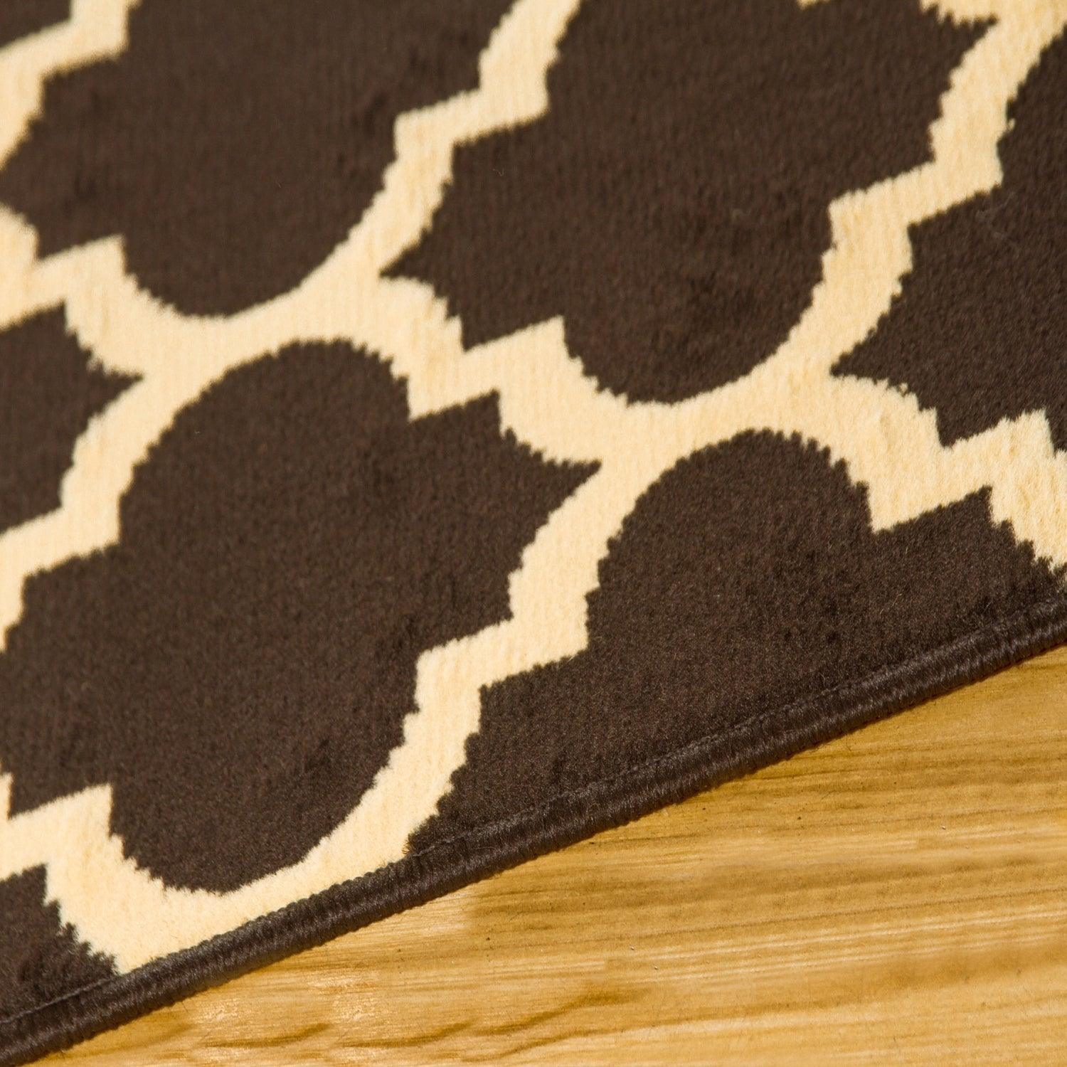 Modern Quatrefoil Geometric Lattice Indoor Area Rug - by Superior