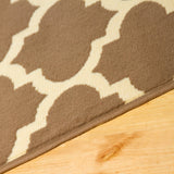 Modern Quatrefoil Geometric Lattice Indoor Area Rug - by Superior