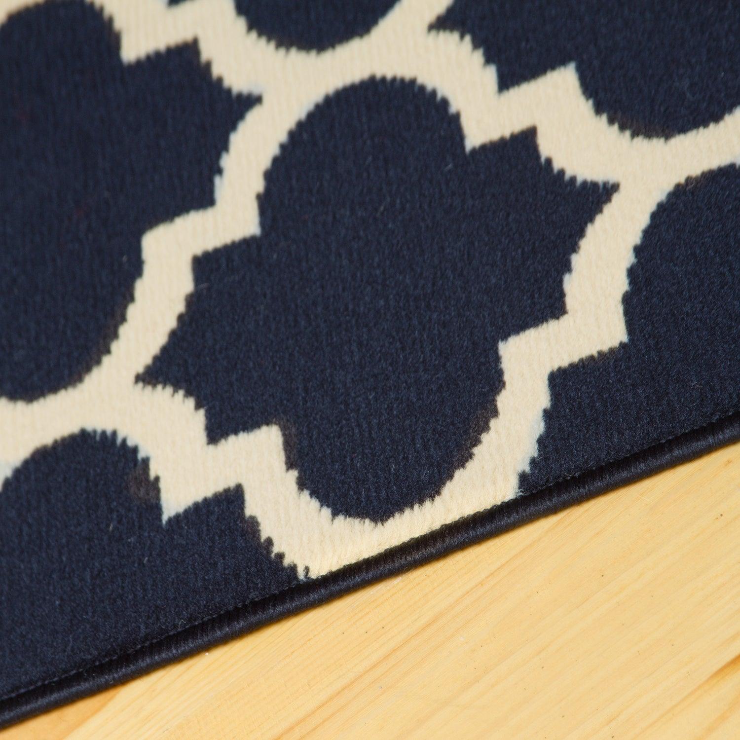 Modern Quatrefoil Geometric Lattice Indoor Area Rug - by Superior