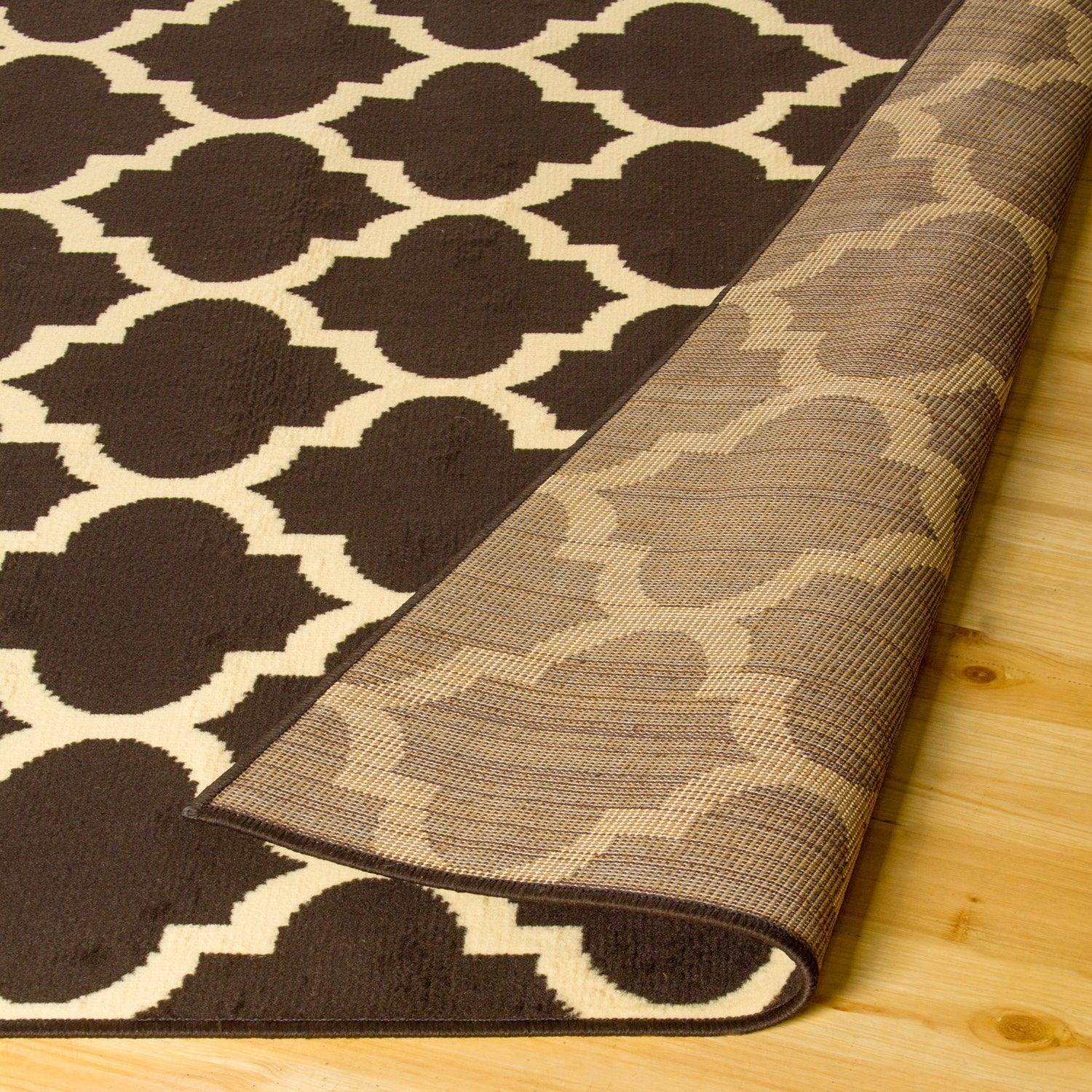 Modern Quatrefoil Geometric Lattice Indoor Area Rug - by Superior