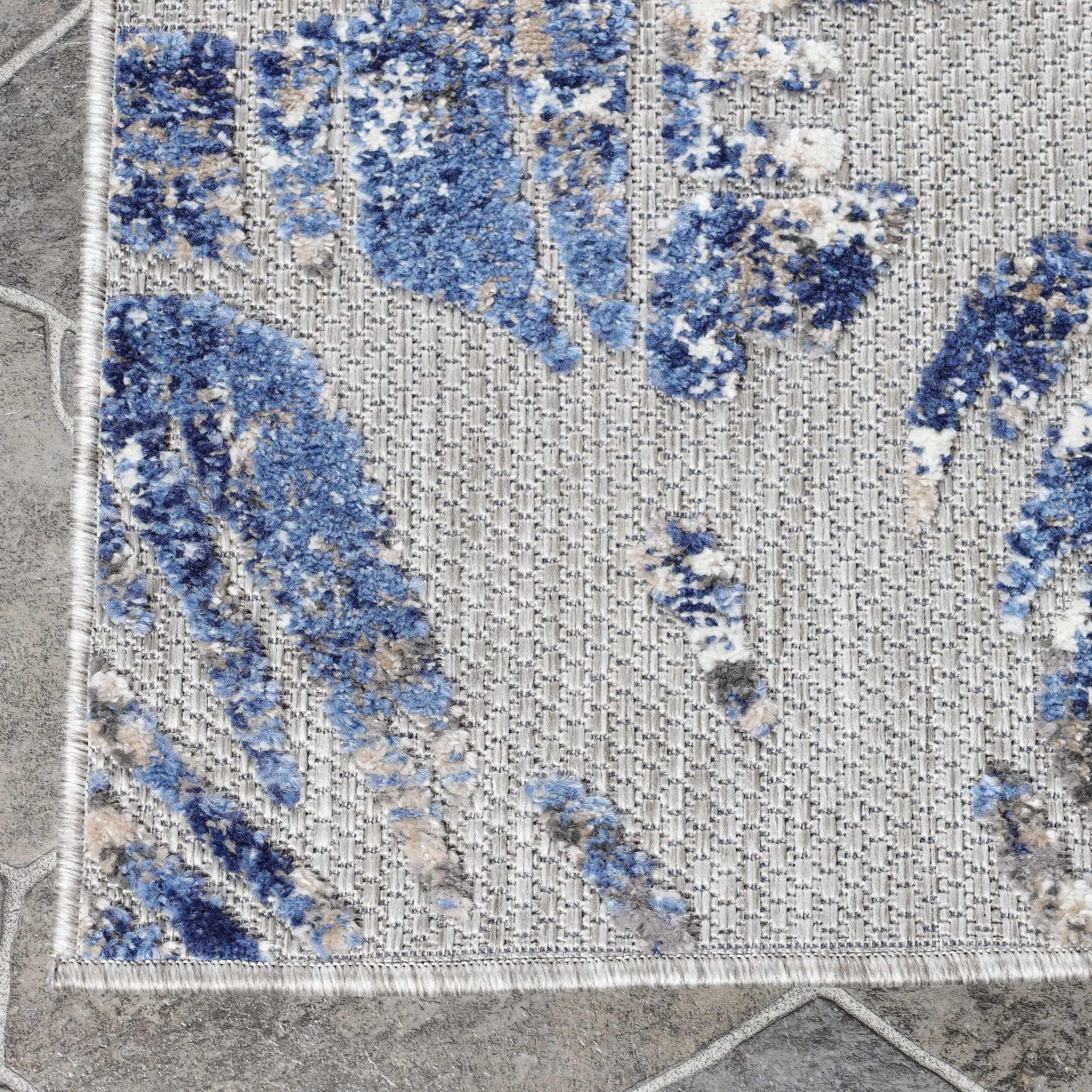 Siesta Botanical Leaves Geometric Area Rug Indoor Outdoor Rug - Rugs by Superior