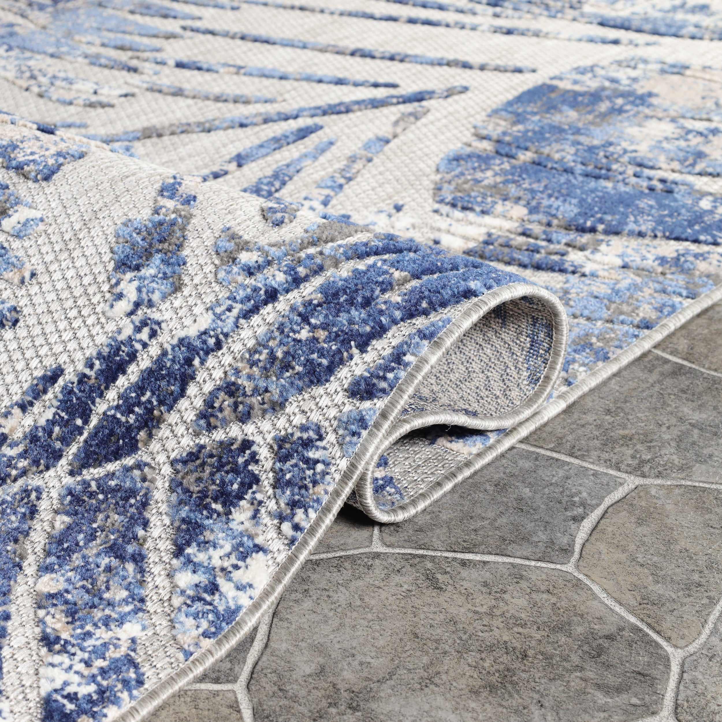 Siesta Botanical Leaves Geometric Area Rug Indoor Outdoor Rug - Rugs by Superior